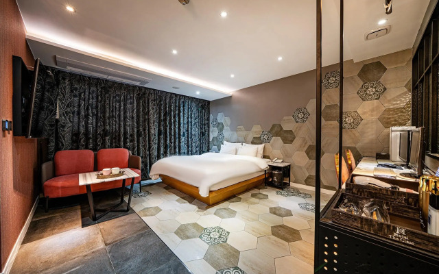 Hotel The Class