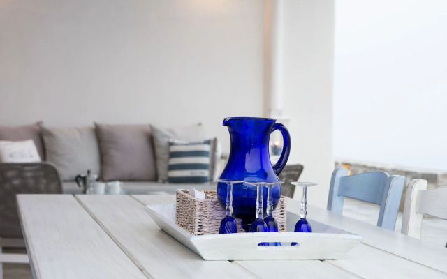 Serifos Houses Diasella