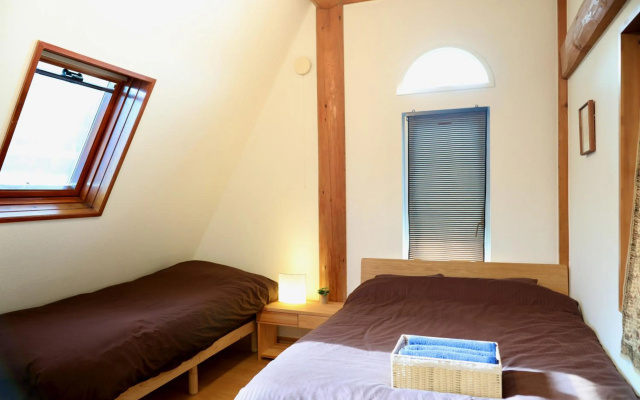Sapporo Luxury Log House 5Brm max 18ppl free parking – Guest Rooms – Sapporo