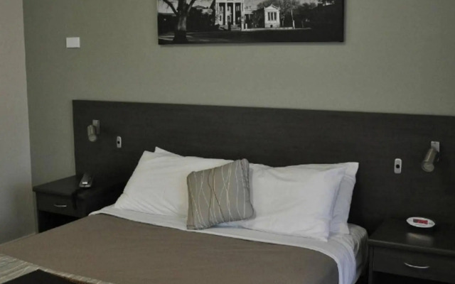 Mercure Orange