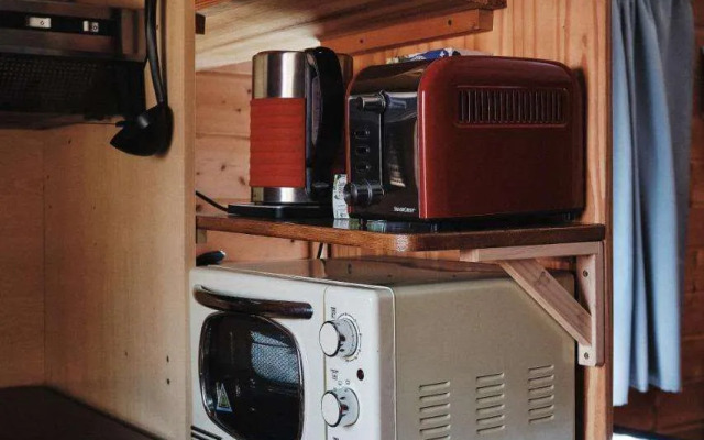 Camping A La Ferme De Bourras