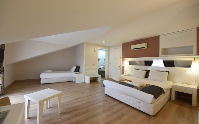 Tripolis Hotel