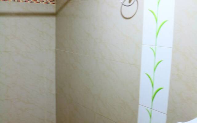 Beachfront Apartment 6 People 1105A