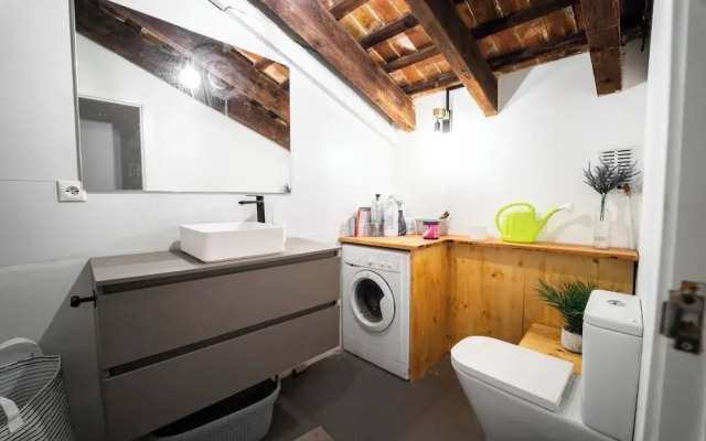 Duplex Loft And Home Office 140m2 Plus a 70m2 Terrace