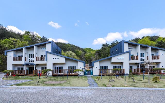 Samcheok Yonghwa Silkroad Pension