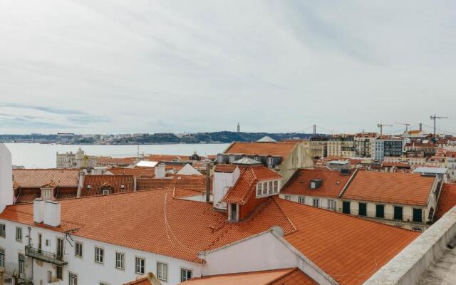 Rent4Rest Dream View Apartment Lisbon