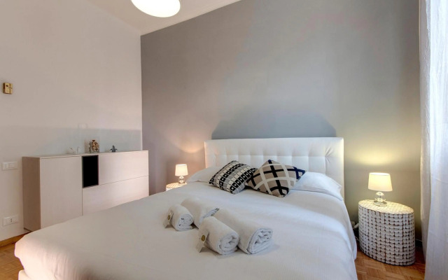 Mamo Florence - Lungarno Apartment