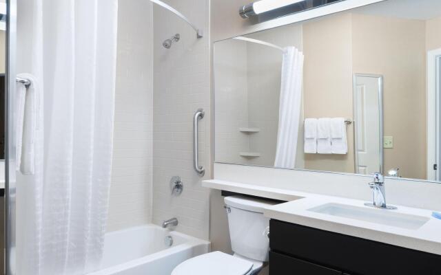 Candlewood Suites Grove City - Outlet Center, an IHG Hotel