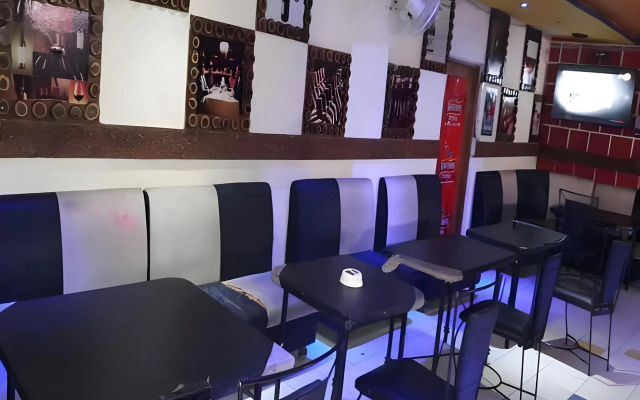 Hotel Kohinoor INN
