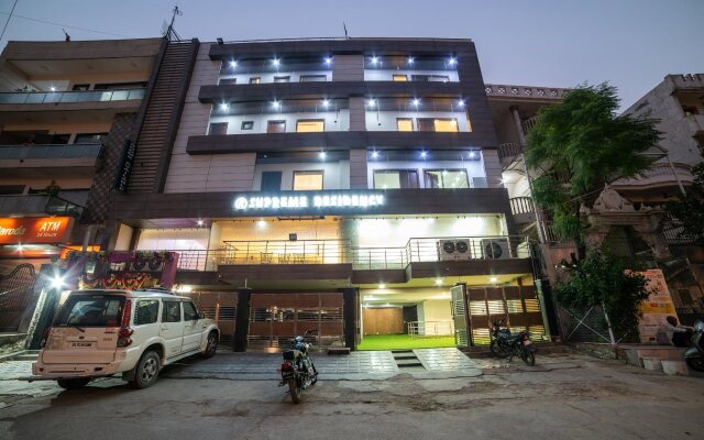 Supreme Residency by OYO Rooms
