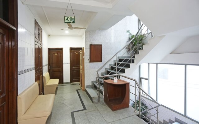 OYO 472 Hotel Sareen