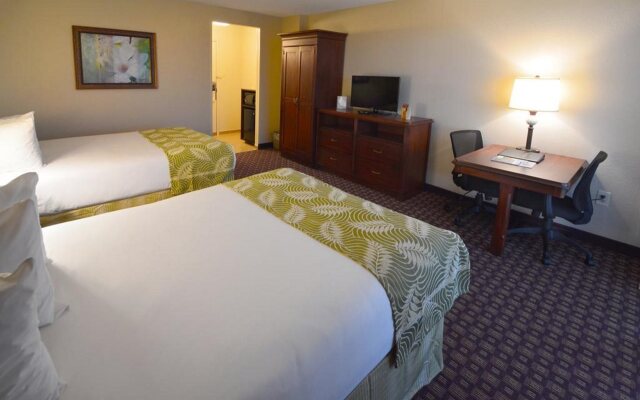Rosen Inn, closest to Universal