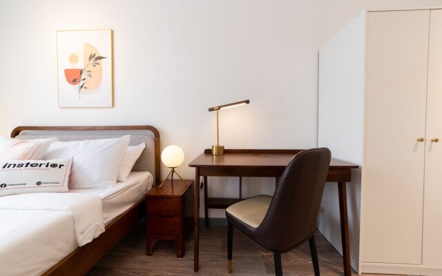 United Point Residence by Sleepy Bear