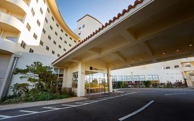 ANA Crowne Plaza Resort Okinawa Uruma Hills by IHG