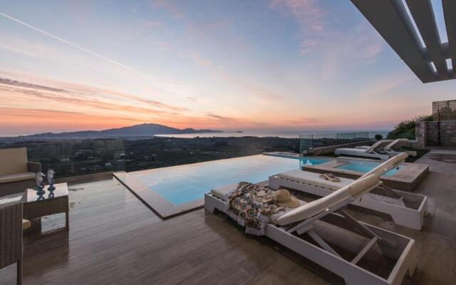 Pietra Caves Suites