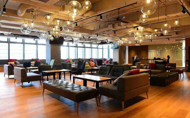 世季假日服务公寓(上海张江店)