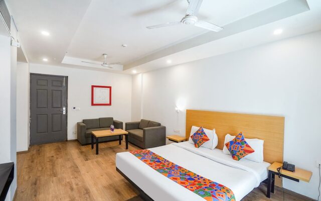 Fabhotel Prime Cloud 9