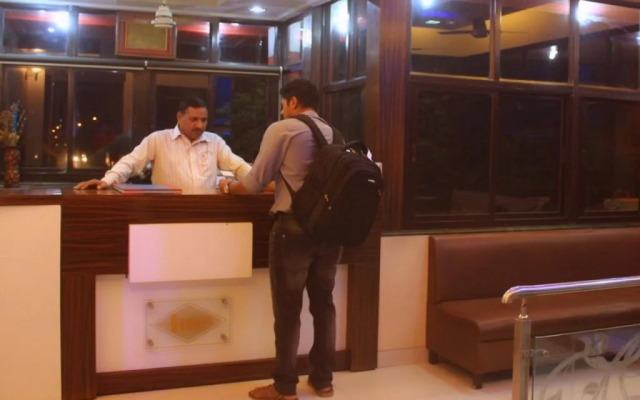 Hotel Rex Plaza