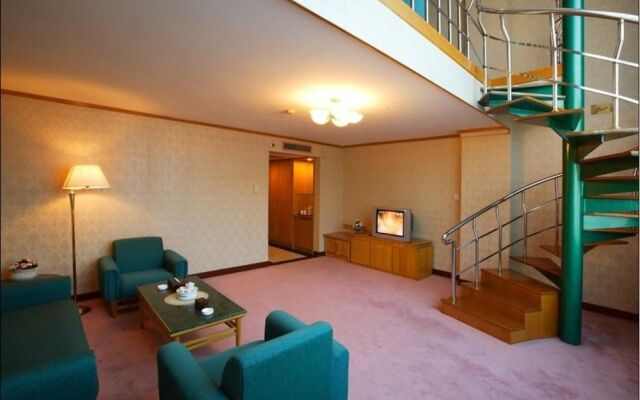 International Exhibition and Convention Tocasi Hotel (Swatow Suning Plaza Mixc City Store)