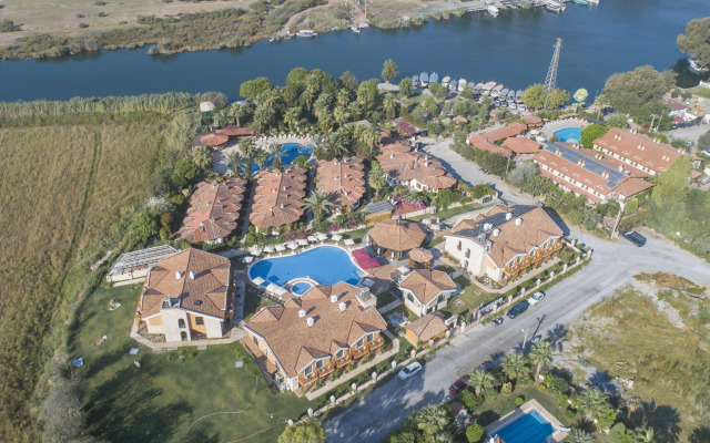Dalyan Live Spa Hotel