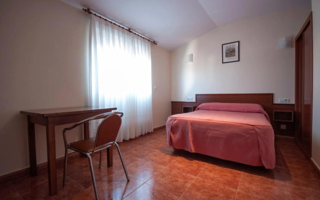 U-Hotel Dario Lugo