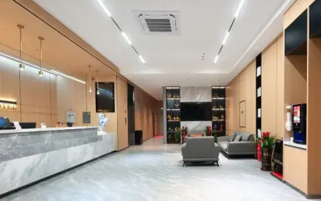 Baifei Hotel (Wanning High-speed Railway Station)