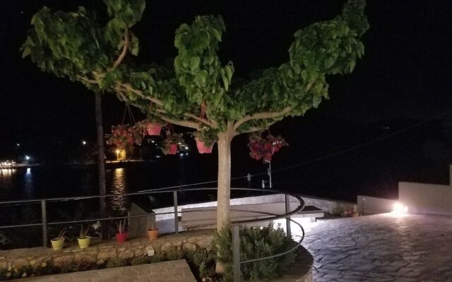 Evia Silence Boutique Hotel