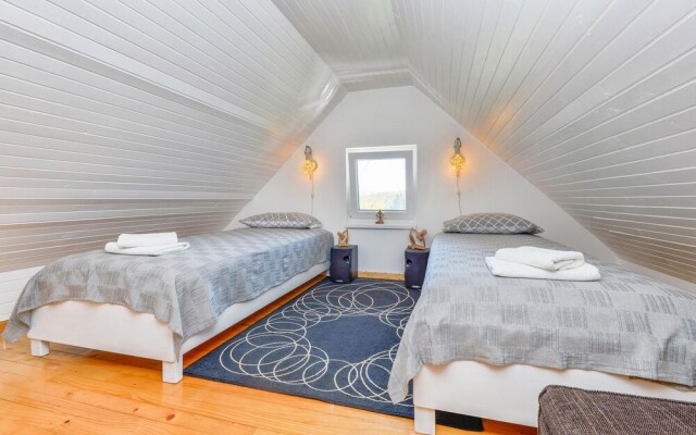 Nice Home in Donji Zvecaj With 3 Bedrooms, Wifi and Outdoor Swimming Pool