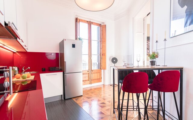 Miró in Barcelona with 2 bedrooms and 2 bathrooms