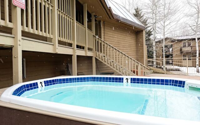 Upper Woodbridge #14-AB - 2 Br Condo