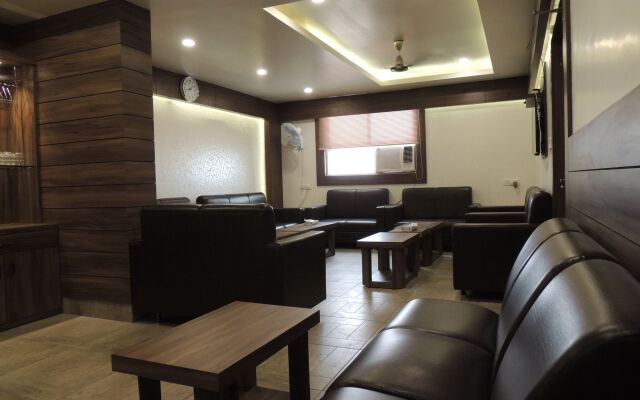 Elite Suites Mint Gomti Nagar
