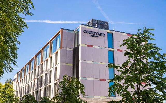 Courtyard by Marriott Edinburgh West