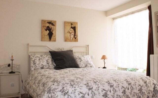 Burgos 102022 5 Bedroom Holiday home By Mo Rentals