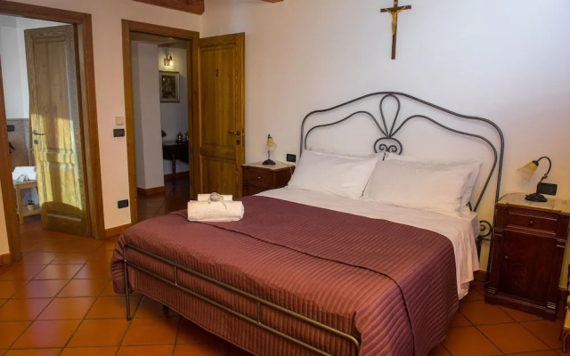 B&B I Pini Di Storaco