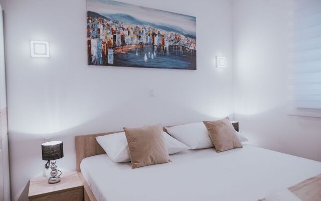 Poolside Hideout Apartments