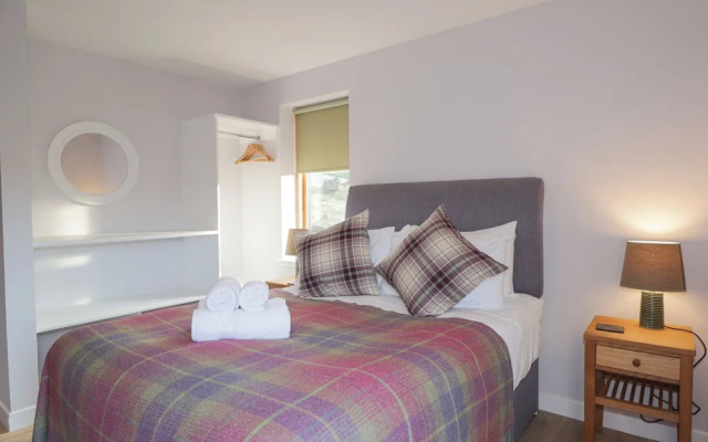 Skye Falls Chalet