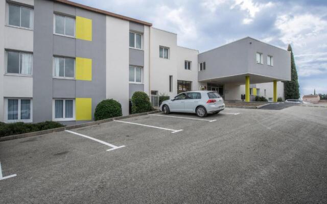 B&B Hotel ORANGE - Echangeur A7 A9