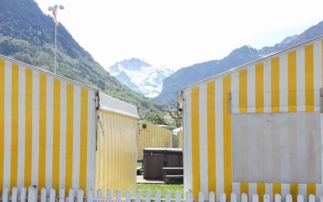 Balmers Tent Village - Hostel
