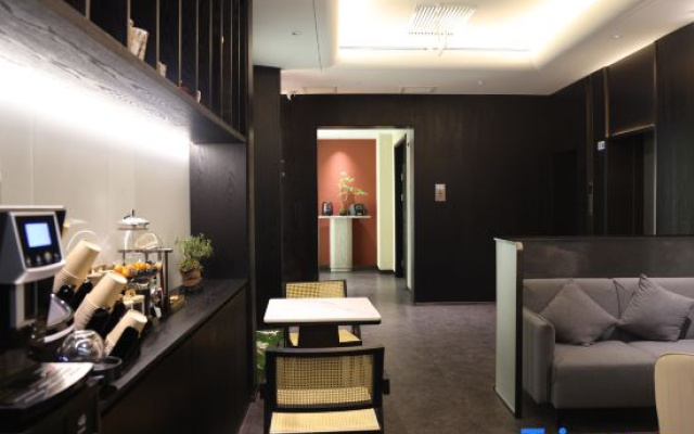 Moli V Hotel (Beijing Shaoyaoju University of International Business and Economics)