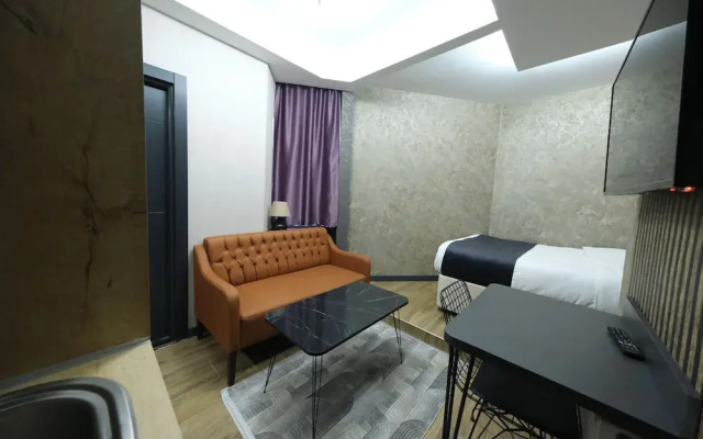 Nomad Hub Istanbul Suit