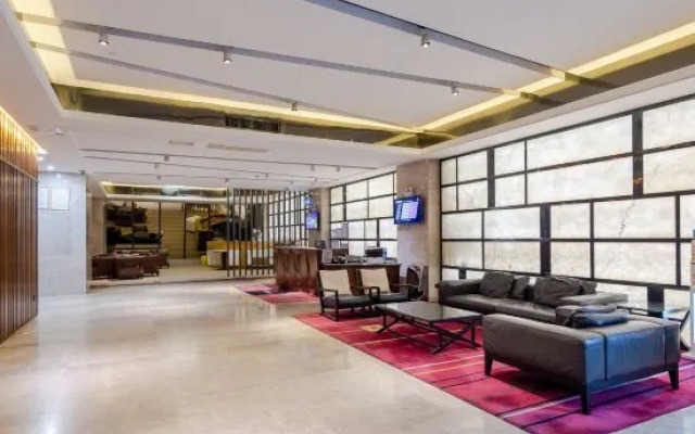 Haikou Manyue Hot Spring Hotel (Hainan University Branch)