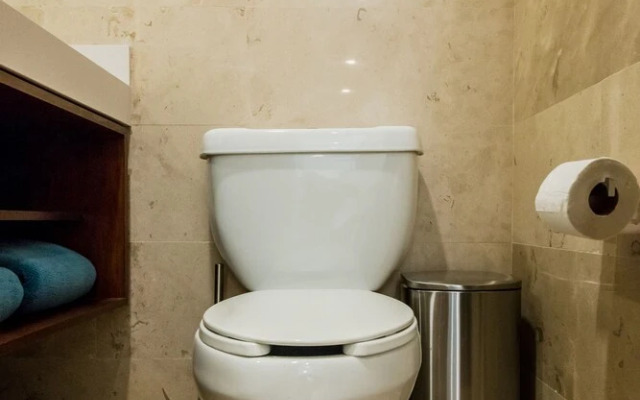 Location - 1 bdr - Rooftop Pool w Sea View - C408