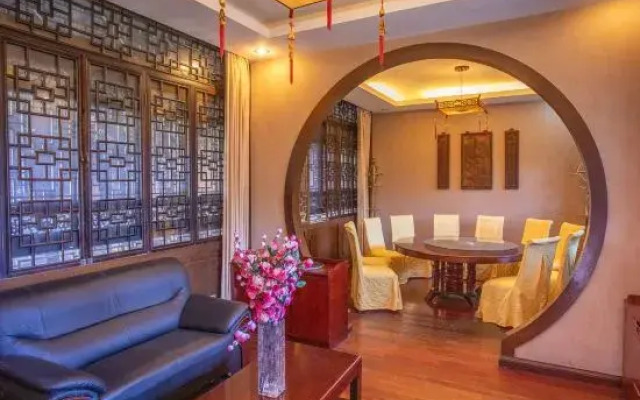 Cunshi Manor Hotel