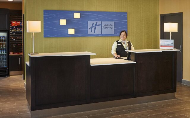 Holiday Inn Express Toronto - North York, an IHG Hotel