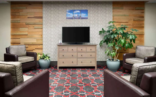 Wyndham Garden Pittsburgh Airport