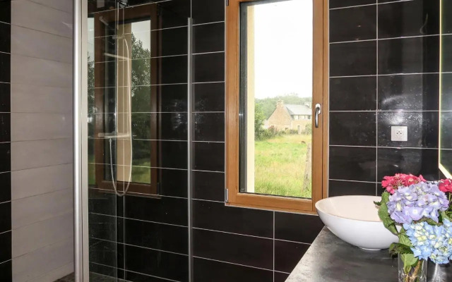 Holiday Home Les Menhirs - PML105