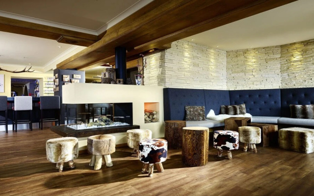 Hotel Alpenfriede