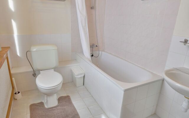 Spacious Holiday Home with Private Garden in Houyet