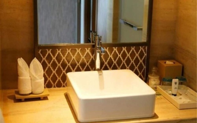 Mangrove Tree Resort World  Coconut Grove Tower