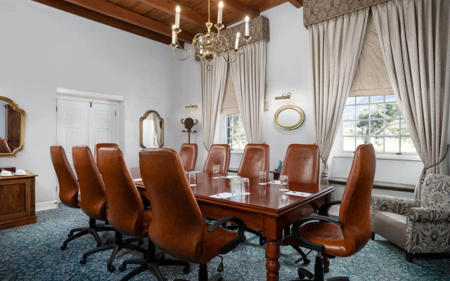 Protea Hotel by Marriott Cape Town Mowbray